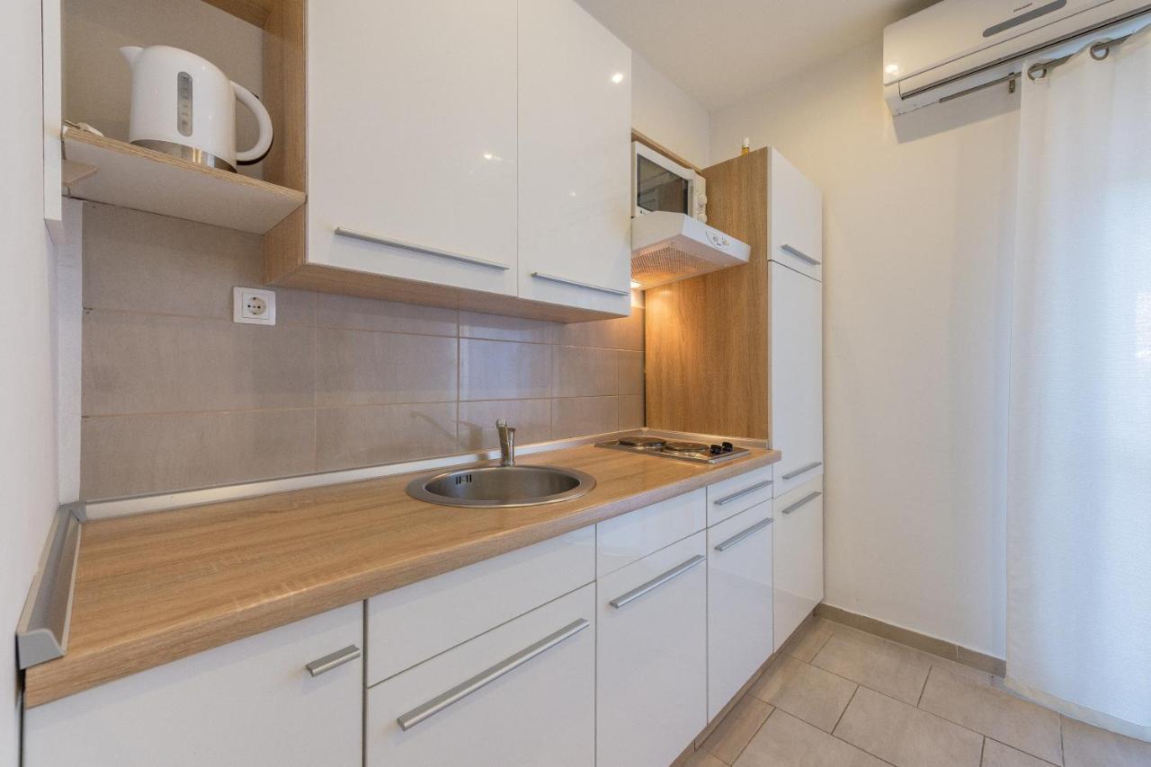 Apartments Stars 扎达尔 外观 照片