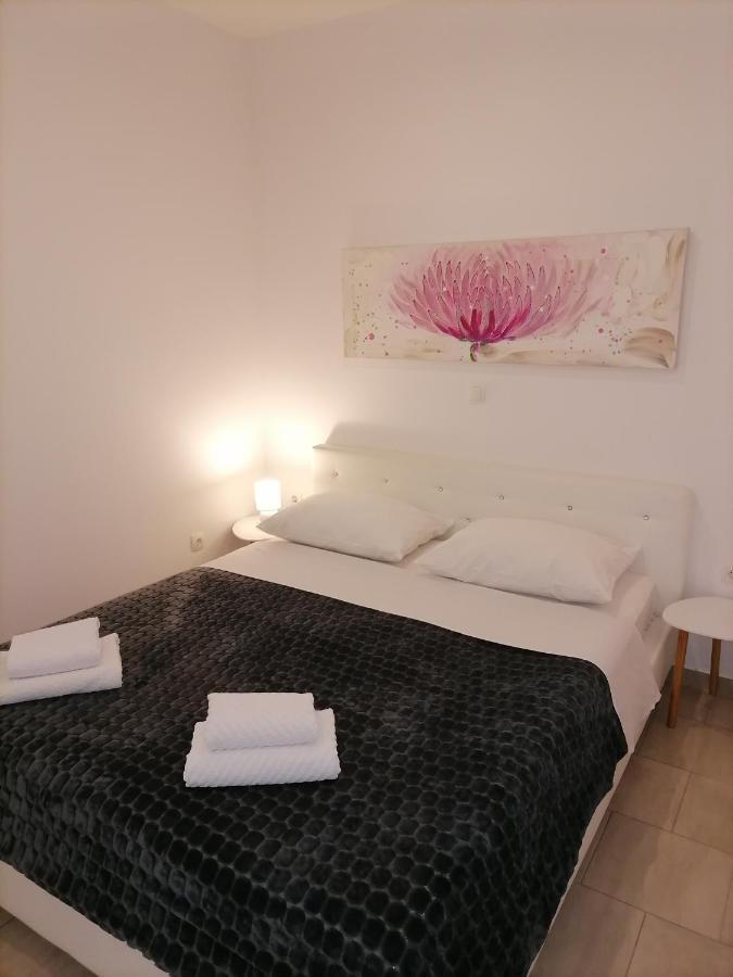 Apartments Stars 扎达尔 外观 照片